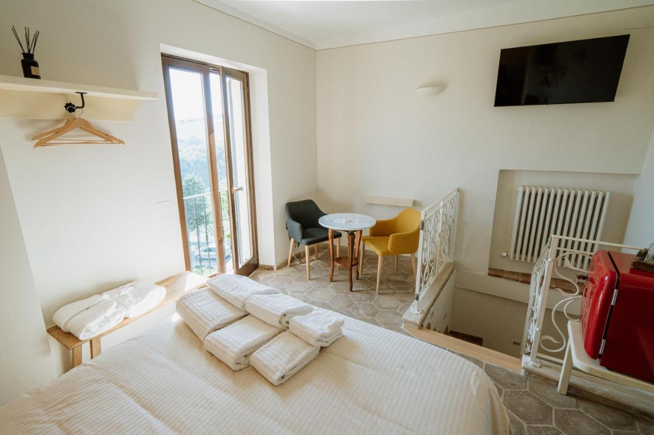 La Casa Delle Api Bed and Breakfast Offida Eksteriør billede